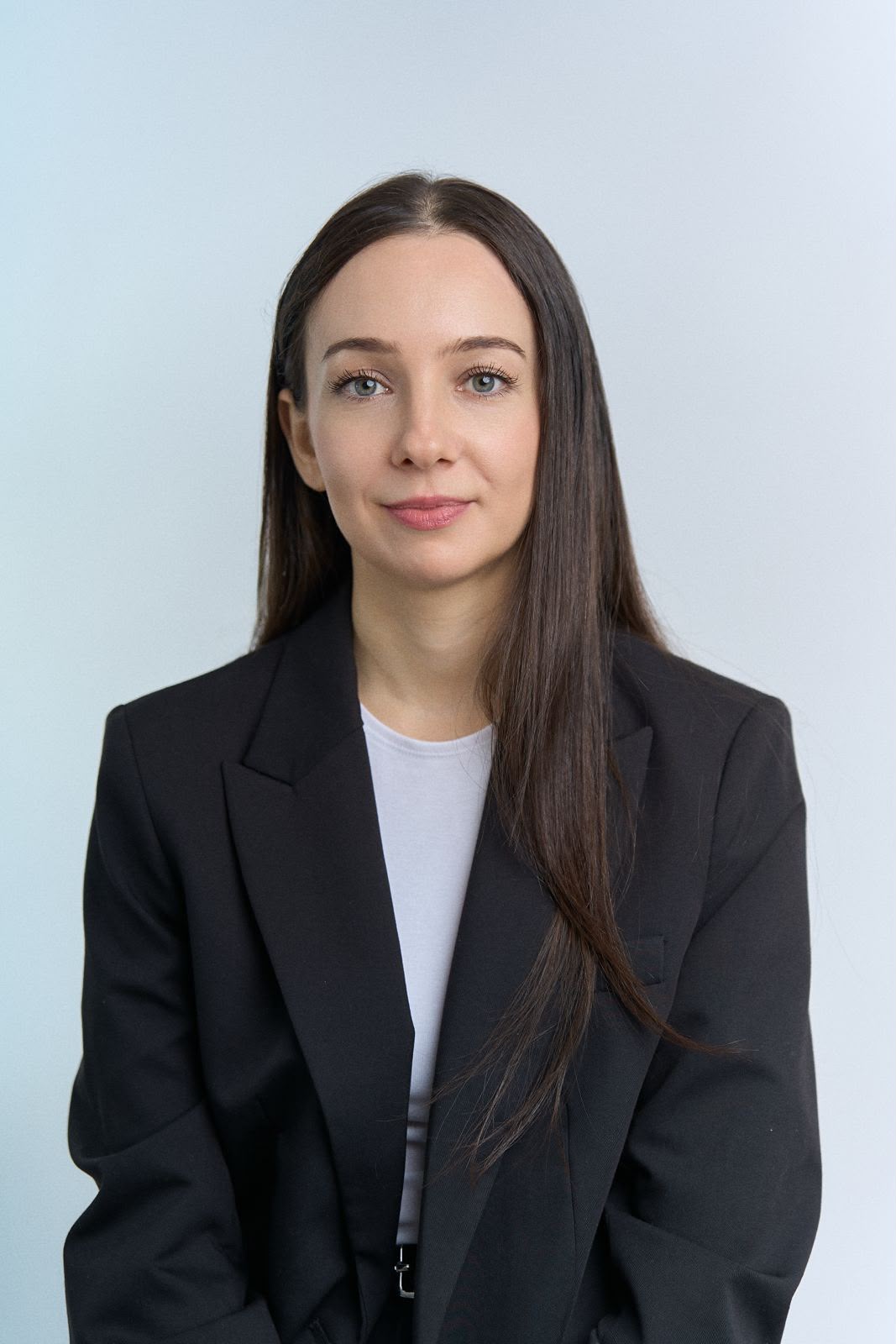 angela