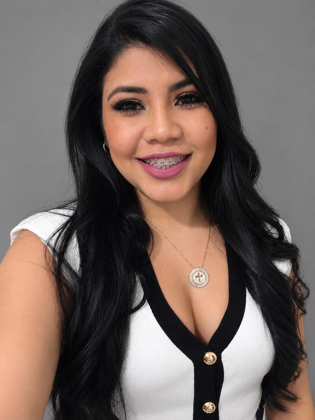 andrea lopez equipo admisiones